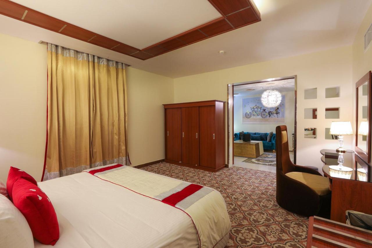 Meral Crown Hotel Riyadh Exterior photo