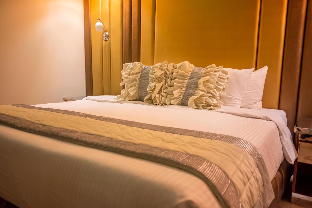 Meral Crown Hotel Riyadh Exterior photo