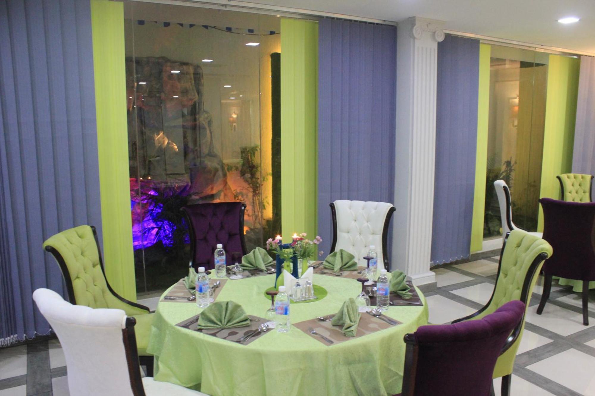 Meral Crown Hotel Riyadh Exterior photo