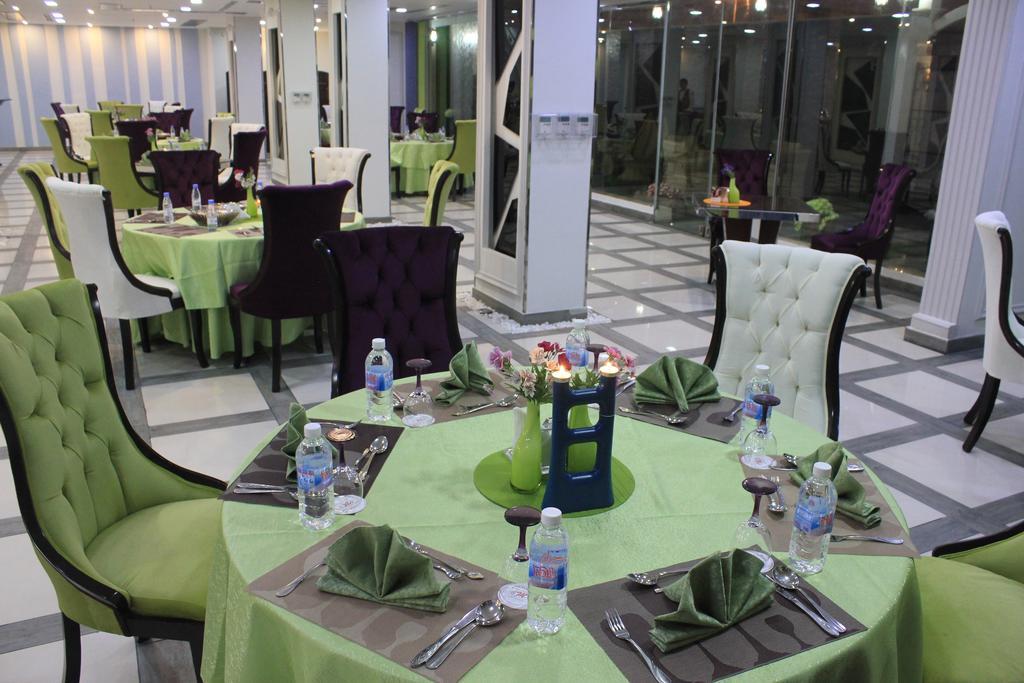 Meral Crown Hotel Riyadh Exterior photo